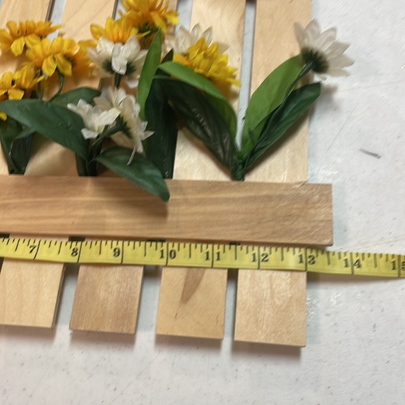 Fall Fence Apple Sign Handmade - Picture 3 of 5